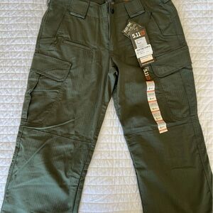 Women’s 5.11 Stryke Pants - Size 4 - BNWT